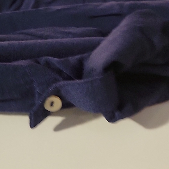 Democracy top L NWOT - Picture 3 of 6